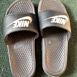 Nike slides
